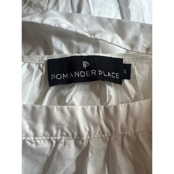 TUCKERNUCK Pomander Place White Tinsley Top Size Small - Picture 5 of 6
